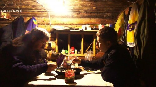 Наедине с тайгой. Жизнь в избе. Часть 2. Рыбалка на хариуса