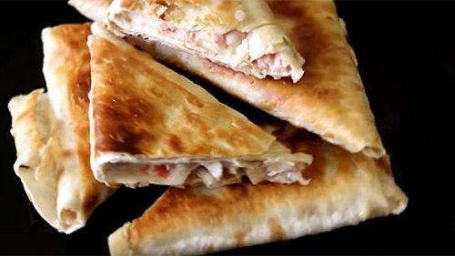 Завтрак. Конверты из лаваша, просто и вкусно.