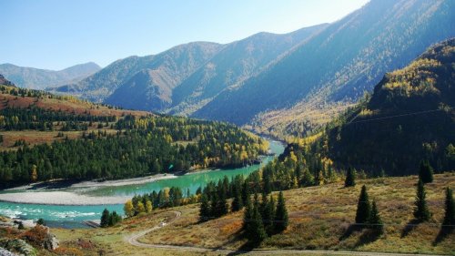 Урсул - река, где ловят хариуса в Горном Алтае