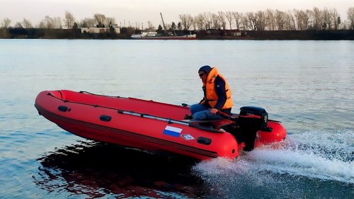 Большая лодка на слабом движке. Есть ли смысл? СТРИЖ 480 JET под мотором 9.8.