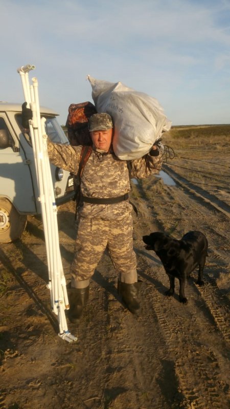 Пошел затаскиваться)