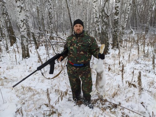 По следу.