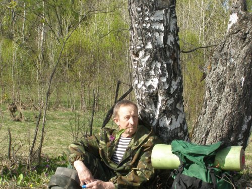 Весна, открытие охоты. Ружьё сдал, но так охота!