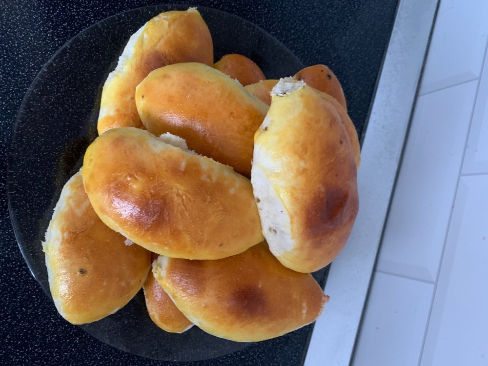 Пирожочки с ливером! Ммм, объедение!)