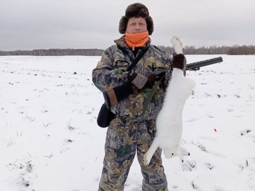 Два года я за ним бегал