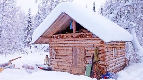 НОЧУЕМ В ИЗБЕ С КОШКОЙ / НА УЛИЦЕ - 40, А МЫ ЖИВЁМ В ТАЙГЕ НЕ СМОТРЯ НА ХОЛОД / ОХОТА НА РЯБЧИКА.