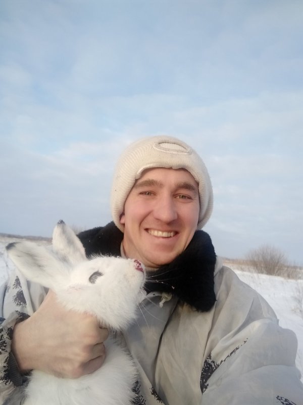 Вытропил молоденького!)