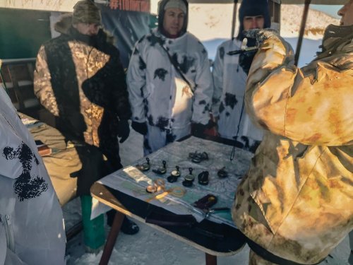 Занятия по ориентированию на местности на курсе Тропа Разведчика