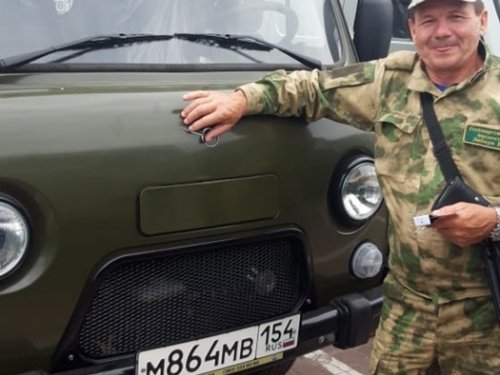 Вручены ключи от нового автомобиля для объезда здвинских охотугодий
