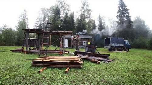 Поехали с ночёвкой на лесную избу. Холодное утро. Собираю грибы. 1 серия. /2 фильм Поход БЕСЕДКА /
