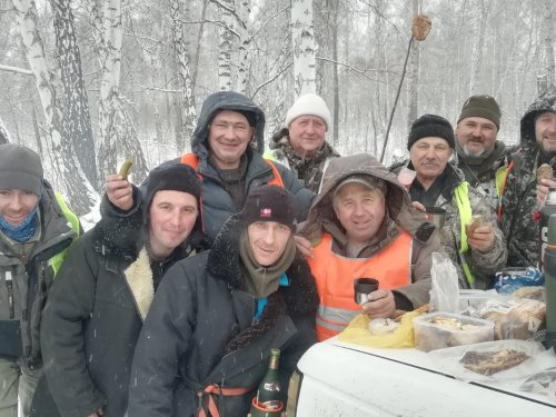 С дружеским приветом!