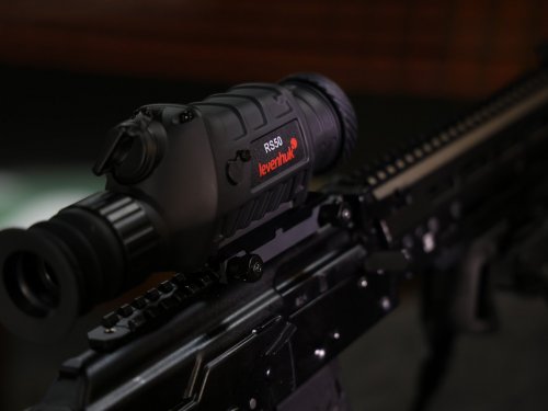 Тепловизионные прицелы Levenhuk Fatum RS50 и Levenhuk Fatum RS150