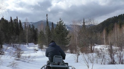 Мотобуксировщик "Ураган" Сибирь. Испытания. Развозим соль.