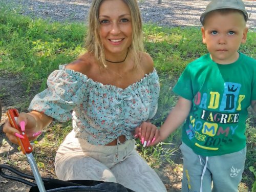 Помешала поварешкой, считай готовить помогла)))))