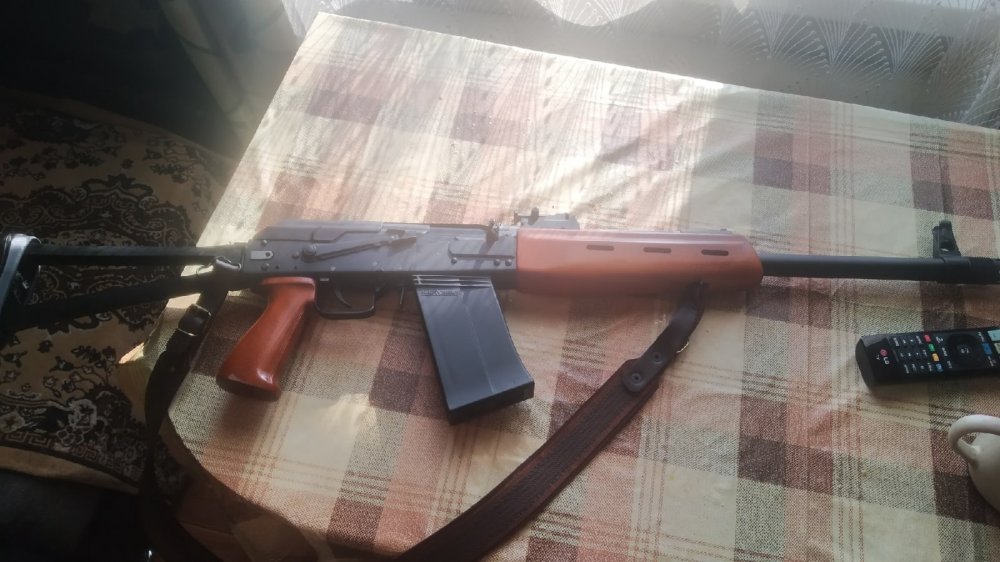Ex2Iv4HHPKo.jpg